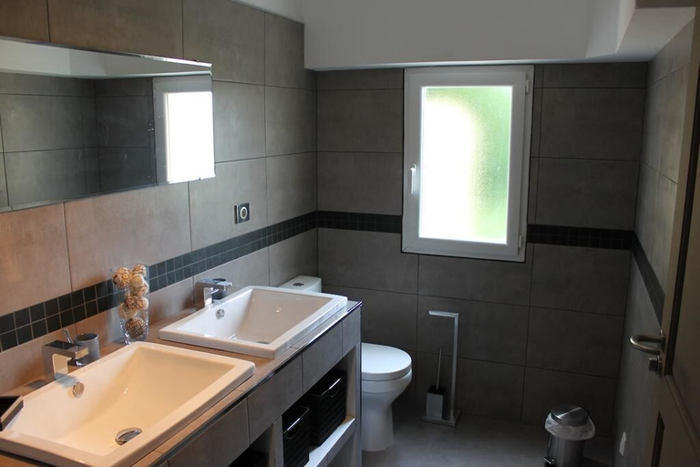 Bathroom 4, E Cabanacce, Haute-Corse