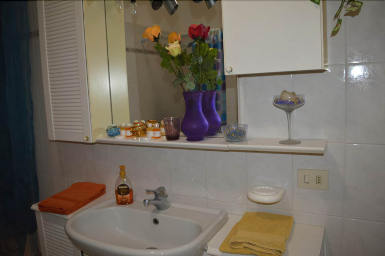 Bathroom 3, Agriturismo Le 3 Rose, Arezzo