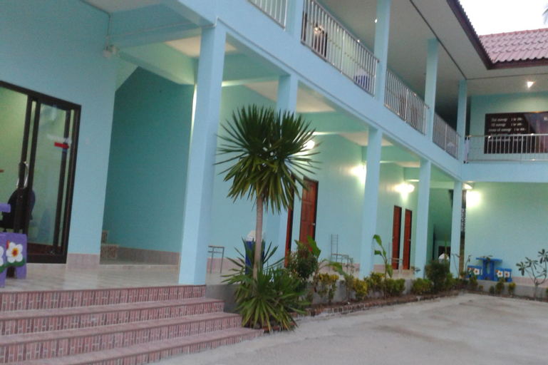Stella Resort Khanom, Khanom