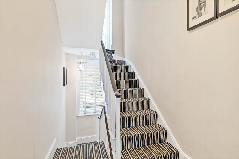 Public Area, Big Pier Pad- townhouse close to beach - sleeps 20, Brighton and Hove
