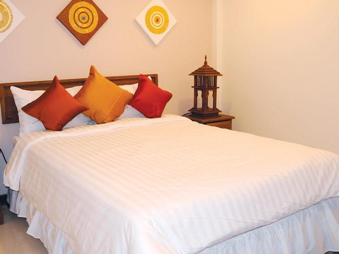 Lullaby Inn Silom, Bang Rak