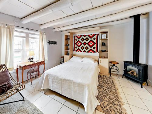 140 West Berger Condo Unit A, Santa Fe