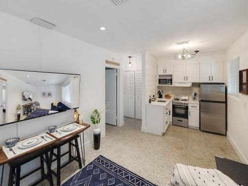 Seas The Day 7 - Blissful Beach Abode-Singer Island withPool Duplex, Palm Beach