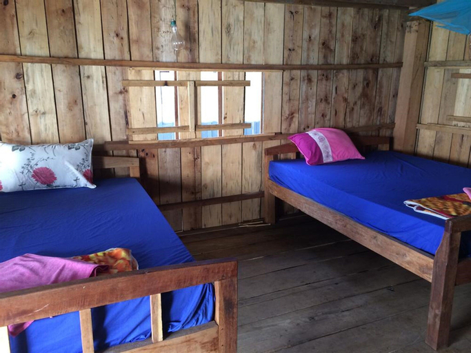 Angkor Chom Bungalows, Botum Sakor