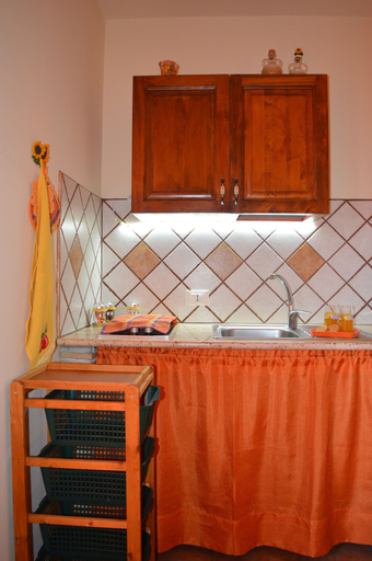 Others 5, Villa Rosa, Vibo Valentia