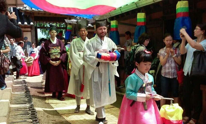 Gyeamgotaek, Seosan
