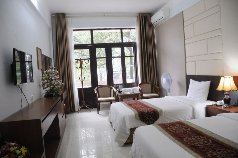 Bedroom 3, Khach san Cong Doan Mong Cai, Móng Cái