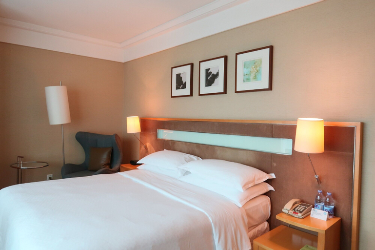 Bedroom 15