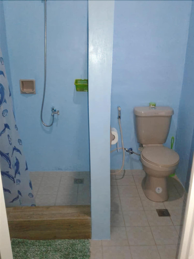 Bathroom 5, Chelle's Guest House and Backpackers - Hostel, San Juan