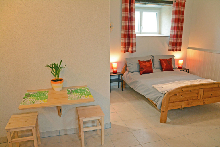 Bedroom 2, Le Grehando, Morbihan