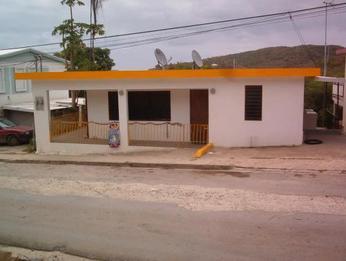 Unknown 1, Casa Mango Down