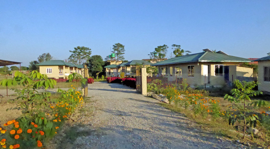 Tharu Mahal, Narayani