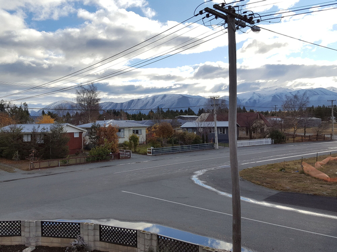Mackenzie Lodge, Mackenzie