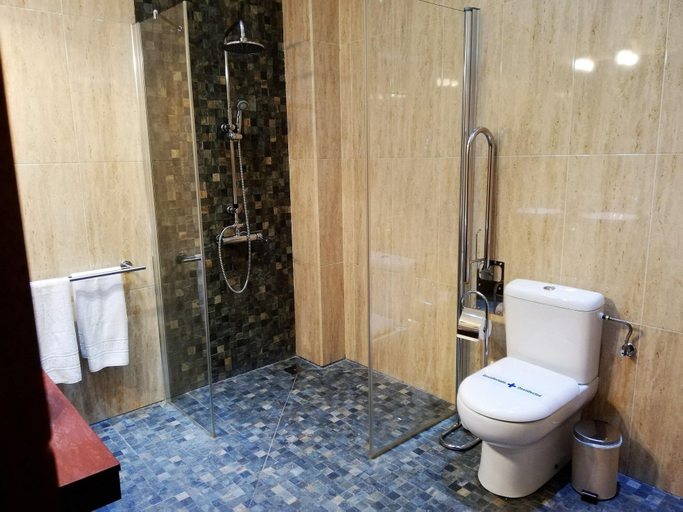Bathroom 4, Lb Lebrija Hotel, Sevilla