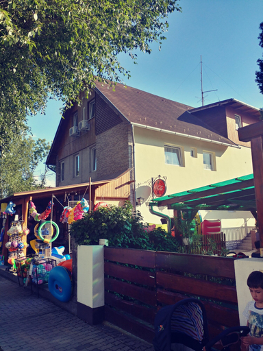 Exterior & Views 2, Joy guesthouse, Siófok