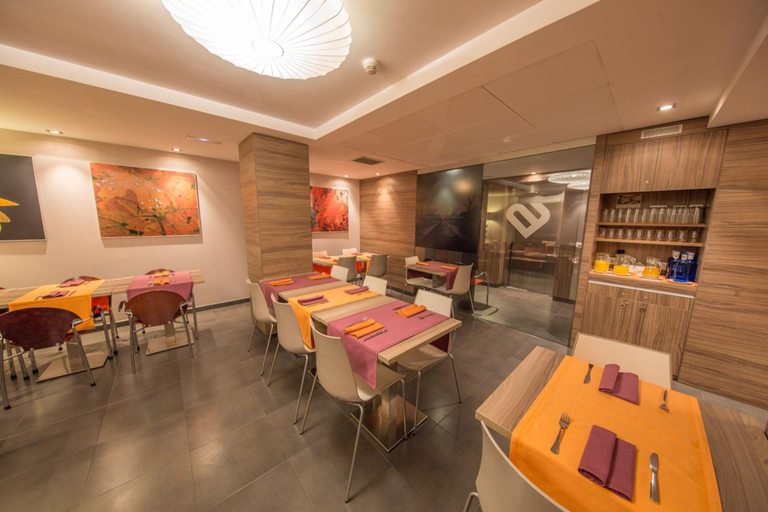 Food & Drinks 5, Aroi Ponferrada, León