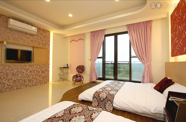Lambo Stay, Yilan
