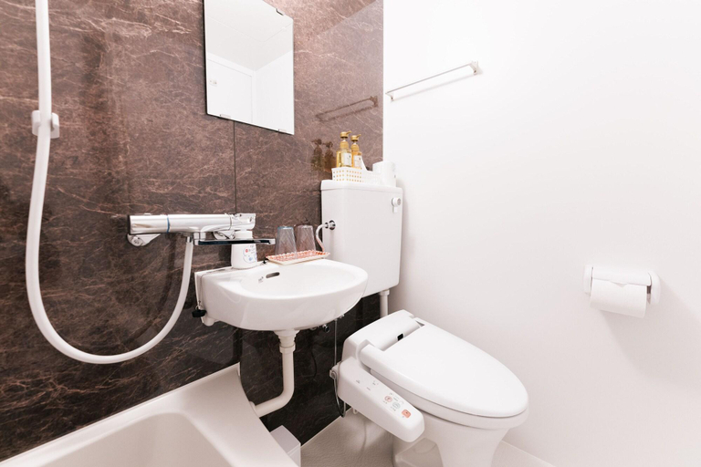Bathroom 5, B&B MIKAWA - Kanazawa Fish Harbour, Hakusan