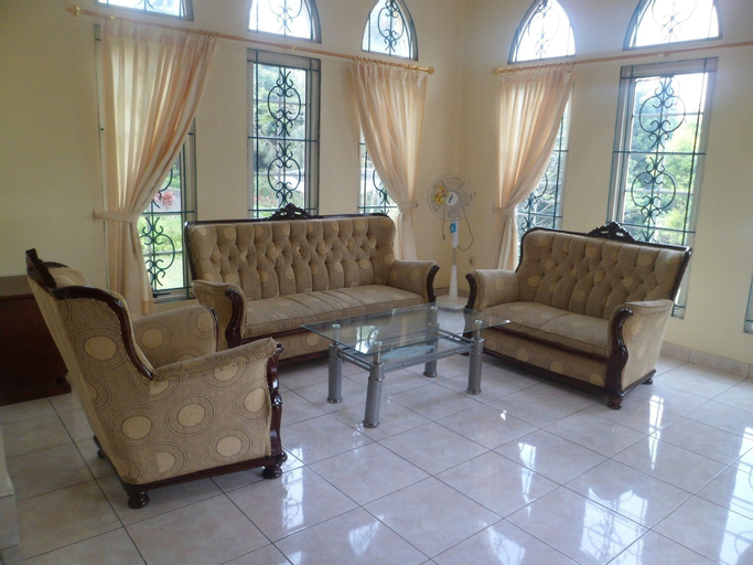 Villa Kota Bunga Blok N, Cianjur