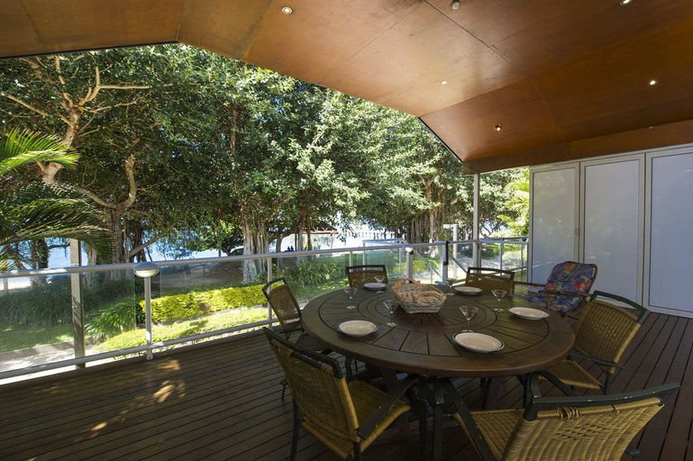 Others 5, Picnic Bay Apartments Unit 4, Magnetic Island