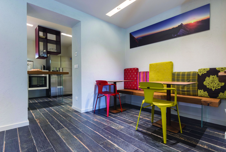 Public Area 3, 4478 Mountain Lodge, Aosta