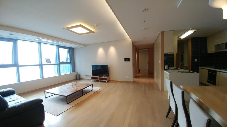 Busan Ocean Penthouse, Haeundae