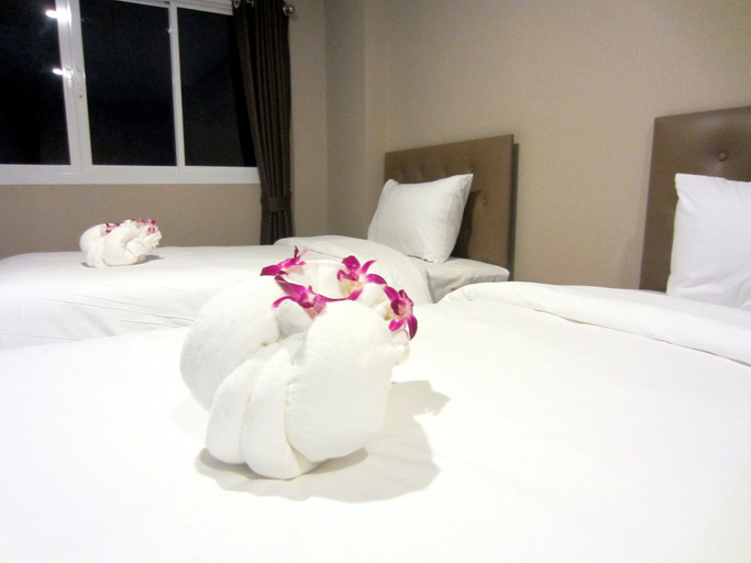Bedroom 2, Life Grand Hotel, Muang Chiang Mai