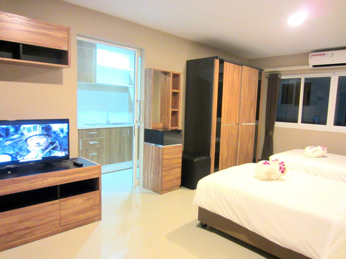 Bedroom 4, Life Grand Hotel, Muang Chiang Mai