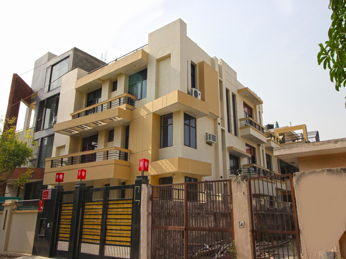 OYO Flagship 140 Noida Expressway Boulevard, Gautam Buddha Nagar
