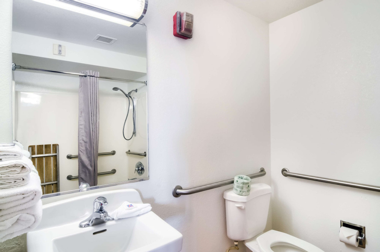 Bathroom 1