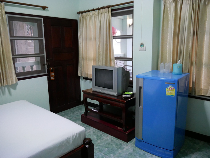 Bedroom 3, Sam Or Riverside Hotel, Muang Nong Khai