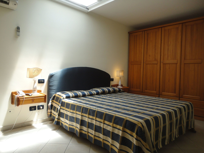 Bedroom 2, Palazzo Gallo, Palermo