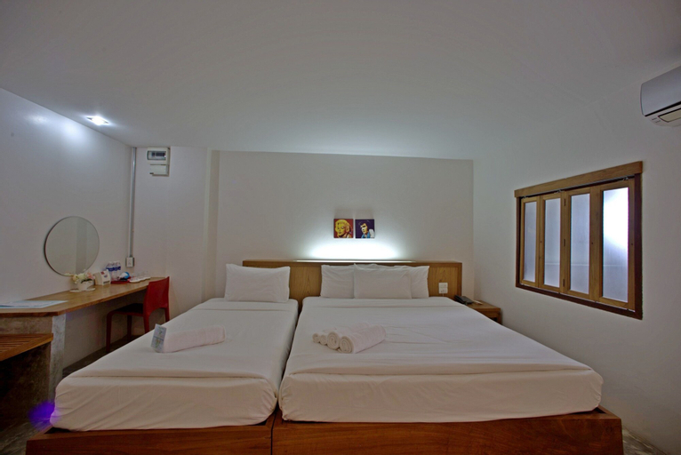 J2 Hotel, Mae Sot