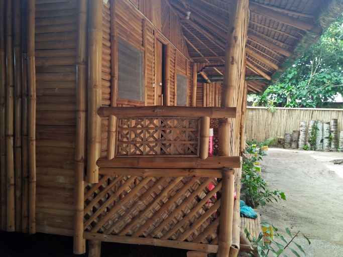 Stellbucks Huts, San Vicente