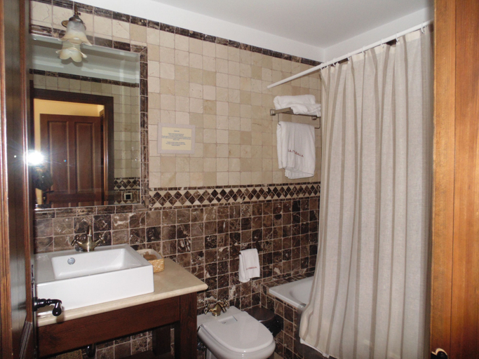 Bathroom 5, Apartamentos Rurales La Muralla II, Cuenca
