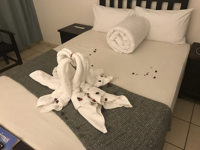 African Sky Guesthouse, Windhoek West