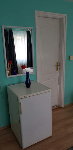 Bathroom 3, Joy guesthouse, Siófok