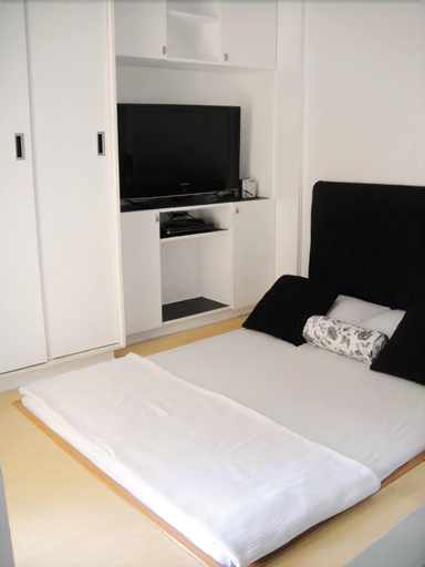 JLT Condo Units, Quezon City