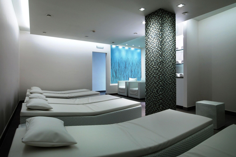 Bathroom 5, Hotel Aazaert by WP Hotels, West-Vlaanderen