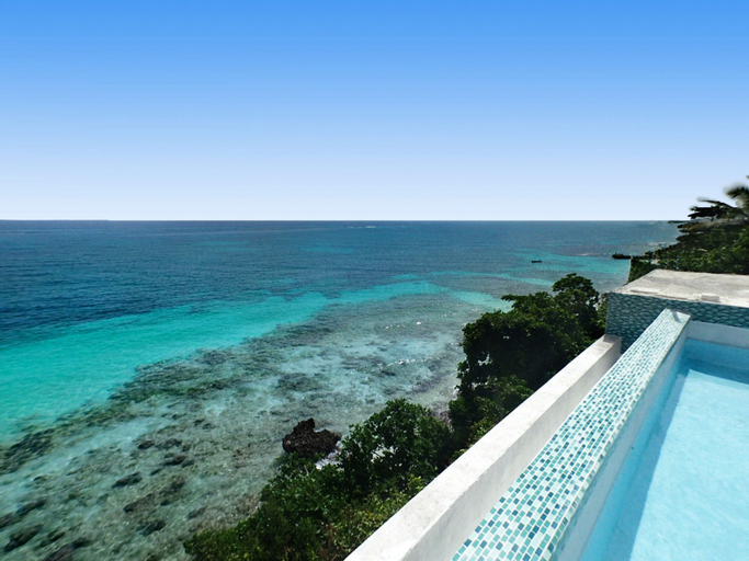 Je Suis Content, Silver Sands 3BR,