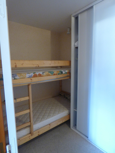 Others 4, Apartment in Auron with Pool  Ski Shuttle, Alpes-Maritimes