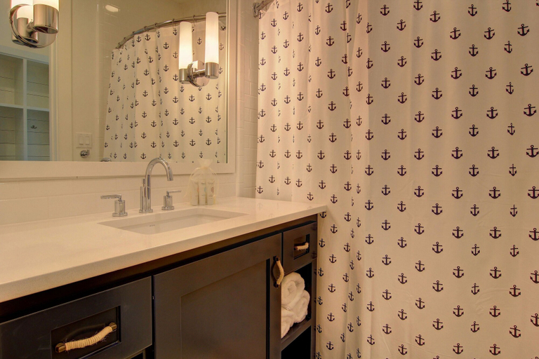 Bathroom 3, Cinnamon Shore- Salt and Light 192 RO, Nueces
