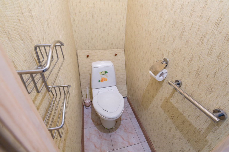 Bathroom 3, AG Apartment on Trofimova, Southern