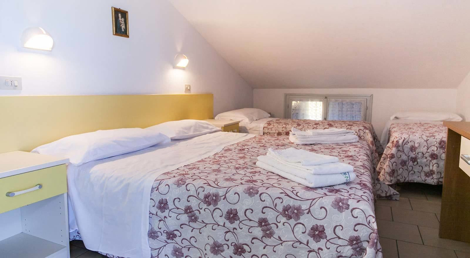 Bedroom 4, Hotel Levante, Ravenna