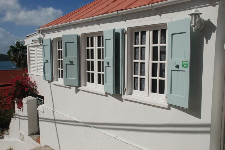 At Home in the Tropics B&B, Charlotte Amalie