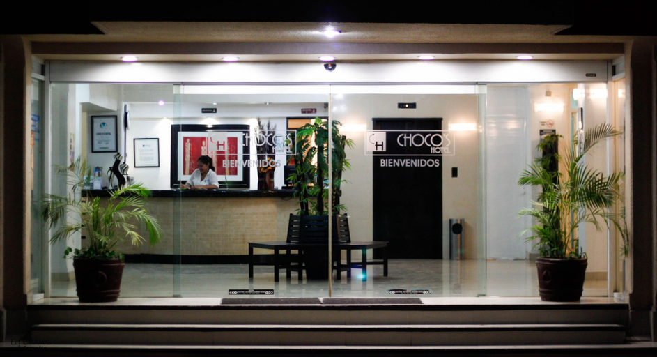 Choco's Hotel, Centro
