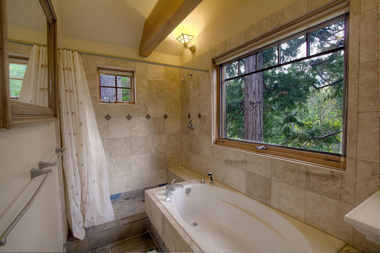 Bathroom 4, Coh1444 - Fallen Leaf Relief 5 Bedroom Home, El Dorado