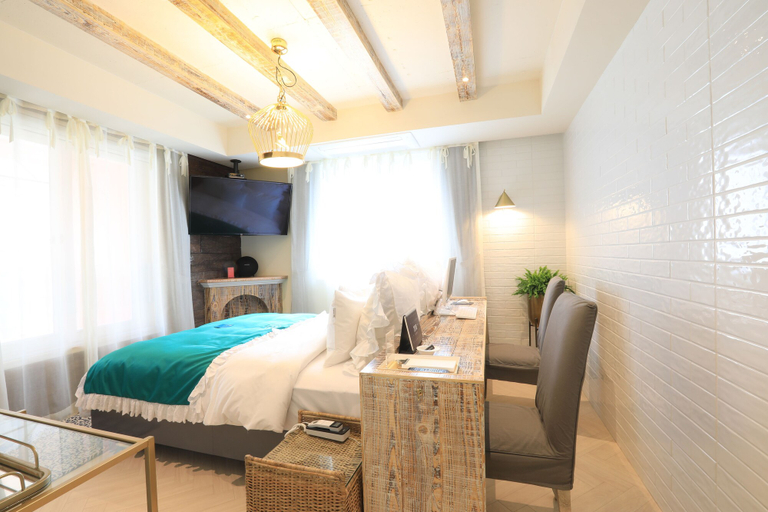 Bedroom 3, SongJeong Lesign Hotel, Haeundae