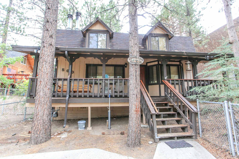 Exterior & Views 1, Mountain Bliss, San Bernardino