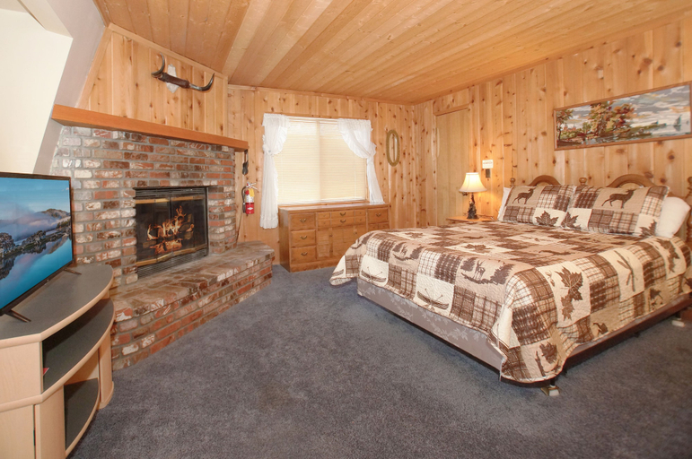Bedroom 2, Mountain Bliss, San Bernardino